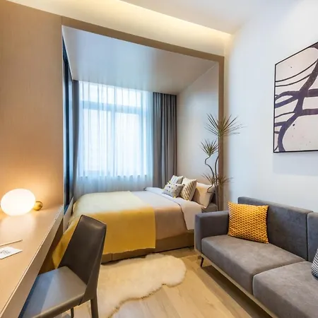 Base-Beijing Sanlitun Serviced Apartment-Close To Forbidden City, Tian'Anmen Square &Bike Rental &Subway Line 2&3&17 &Free Coffee &Washing Machine, Kitchen &English Speaking &High Speed Free Wifi &Robot Exterior photo