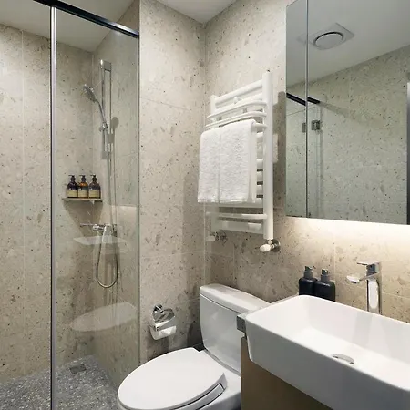 Base-Beijing Sanlitun Serviced Apartment-Close To Forbidden City, Tian'Anmen Square &Bike Rental &Subway Line 2&3&17 &Free Coffee &Washing Machine, Kitchen &English Speaking &High Speed Free Wifi &Robot Exterior photo