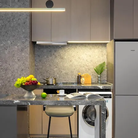 Base-Beijing Sanlitun Serviced Apartment-Close To Forbidden City, Tian'Anmen Square &Bike Rental &Subway Line 2&3&17 &Free Coffee &Washing Machine, Kitchen &English Speaking &High Speed Free Wifi &Robot Exterior photo