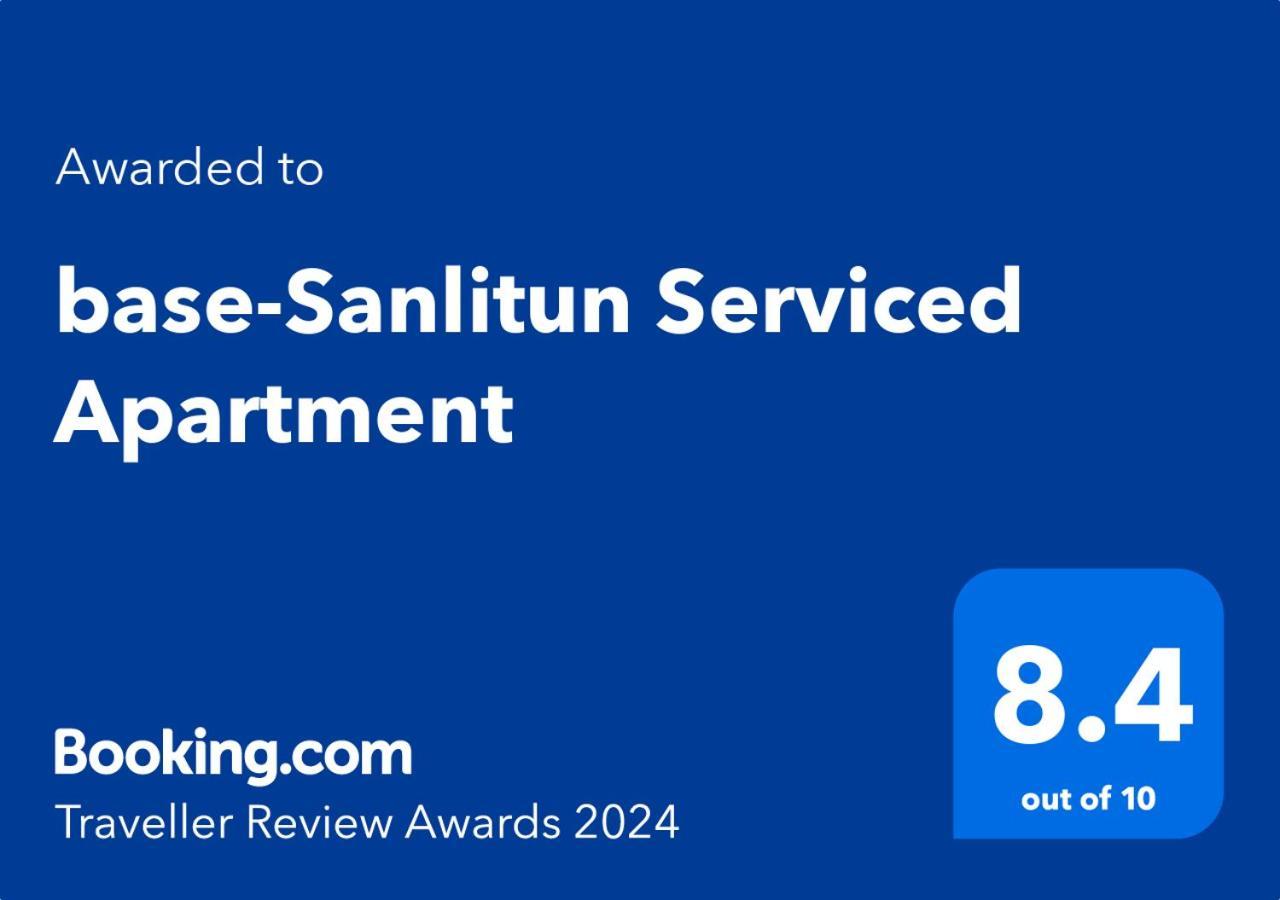 Base-beijing Sanlitun Serviced Apartment-close To Forbidden City, Tian'anmen Square &bike &subway Line 2&3&17 &free Coffee &washing Machine, Kitchen &english Speaking &high Speed Free Wifi &robot Apartment Beijing