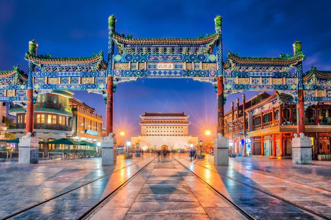 Base-beijing Sanlitun Serviced Apartment-close To Forbidden City, Tian'anmen Square &bike &subway Line 2&3&17 &free Coffee &washing Machine, Kitchen &english Speaking &high Speed Free Wifi &robot Apartment